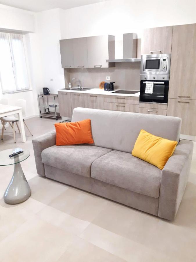 Suite Rent Milan 2 Bagian luar foto